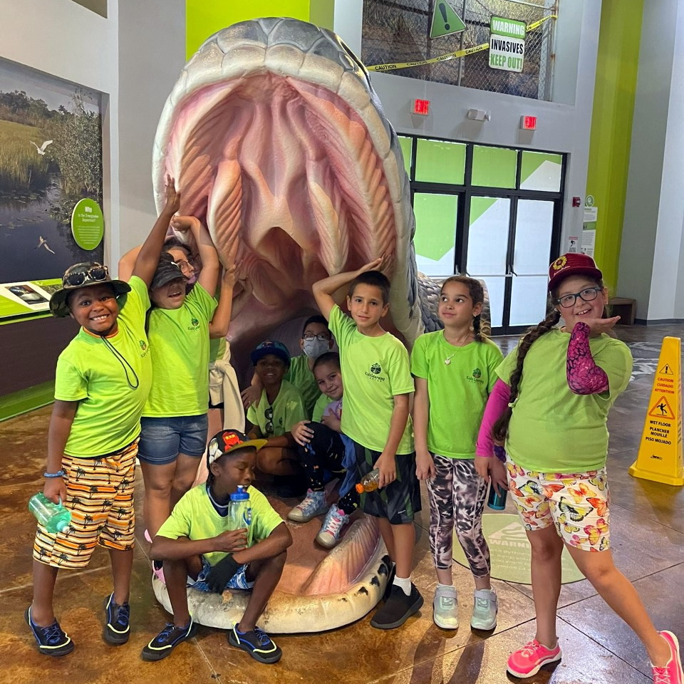Summer camp academic learning at Kids Learning Center